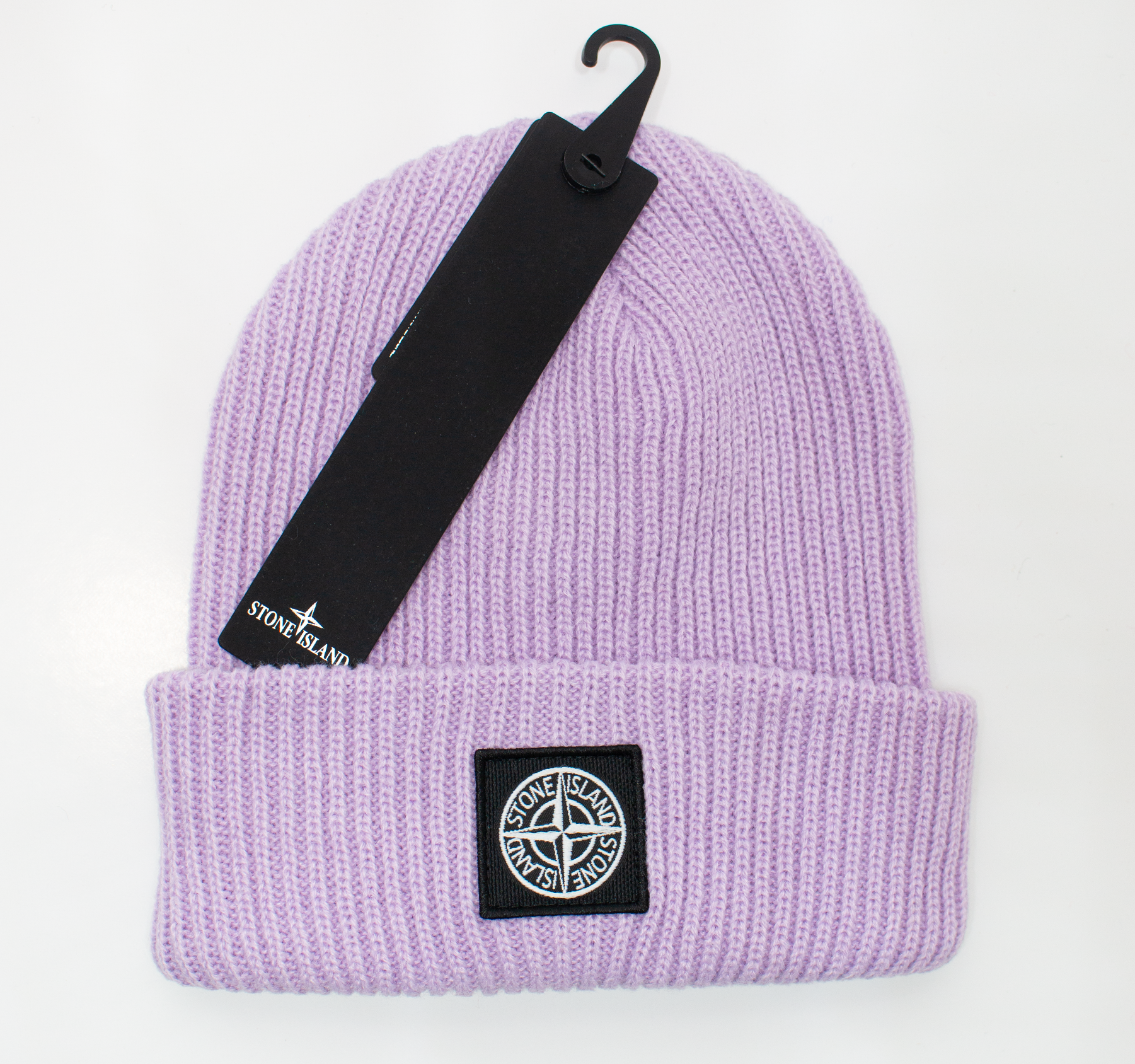 StoneIsland Beanie – Iconic Style and Premium Warmth